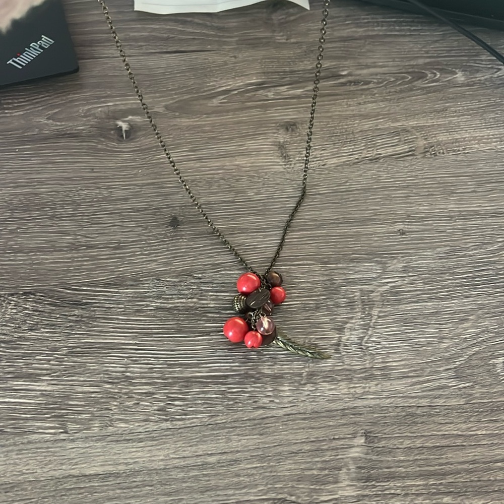 Womens Pendant necklace